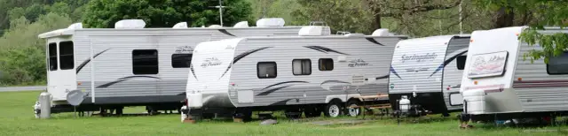 Ile kosztuje ubezpieczenie przyczepy kempingowej i co wpływa na cenę?