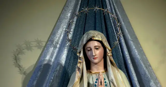 Zrozumienie znaczenia modlitwy pod twoją obronę w codziennym życiu