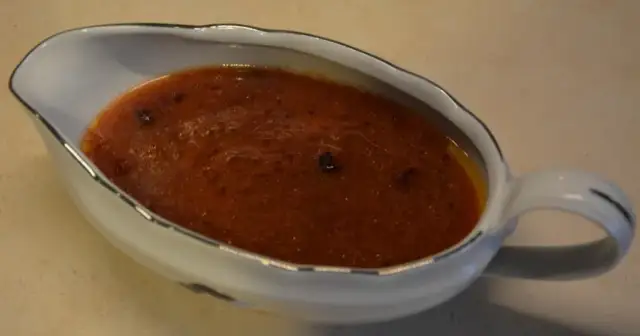 Jak zrobić sos żurawinowy z konfitury - prosty przepis na smakowity dodatek