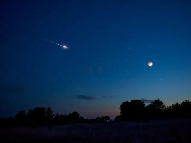 Białe noce: Zjawisko, które zaskakuje jasnością nocnego nieba