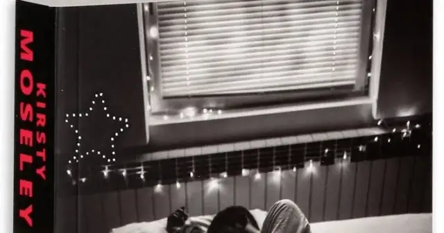 Cytaty z chłopak który zakradał się do mnie przez okno, które poruszają serce