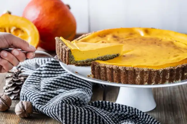 Co ugotować z dyni? Przepisy na pyszne dania, które zachwycą