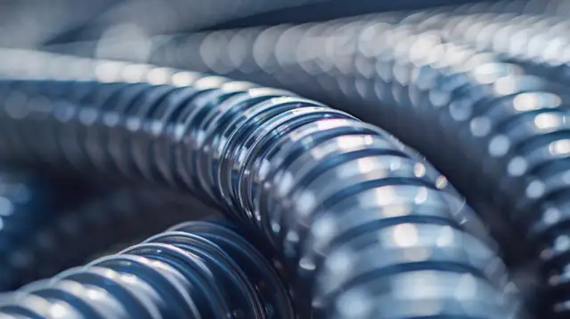 Węże Spiralne Pneumatyczne: Przegląd i Kluczowe Zastosowania