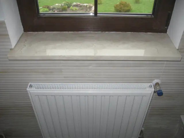 Kamienne parapety wewnętrzne: unikaj błędów przy montażu i wybierz idealne rozwiązanie