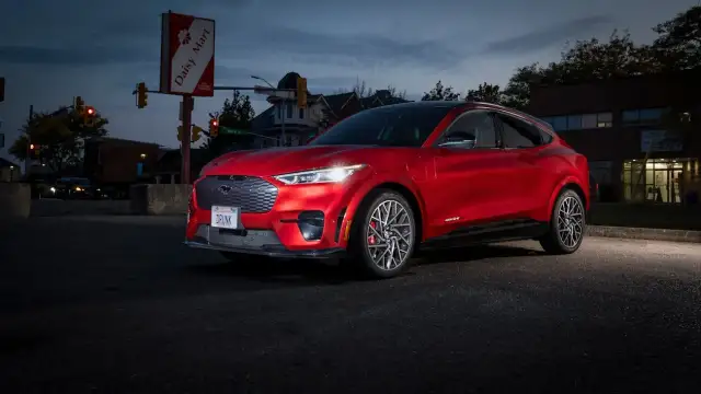 Jak szybko zużywają się poszczególne części samochodu? Praktyczny poradnik dla kierowców