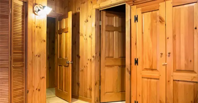 Jak skutecznie zabezpieczyć boazerię? Najlepsze metody i porady