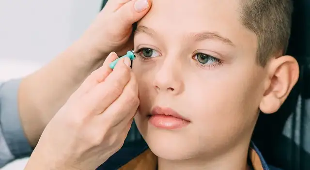 Czy dzieci mogą nosić soczewki - dowiedz się od jakiego wieku to bezpieczne