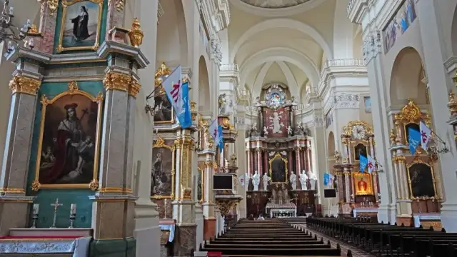 Sanktuarium Matki Bożej Piekarskiej – historia, msze i ciekawostki dla pielgrzymów