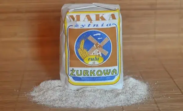 Gdzie kupić mąkę żurkowa? Sprawdź najlepsze oferty i ceny