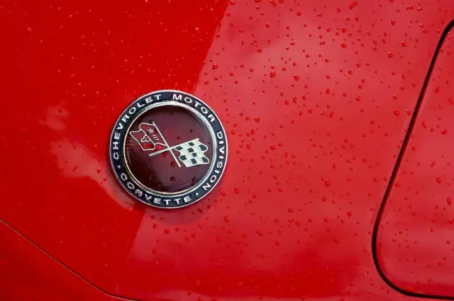 Ubezpieczenie AC - warto inwestować w spokojniejsze życie