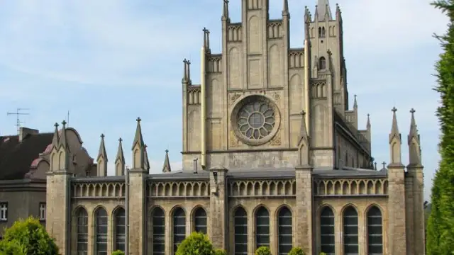 Najlepsze atrakcje w Imielinie, które musisz odwiedzić podczas wizyty