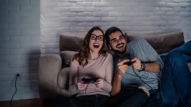 Platformy rozrywkowe w Polsce z szybkimi transakcjami finansowymi”