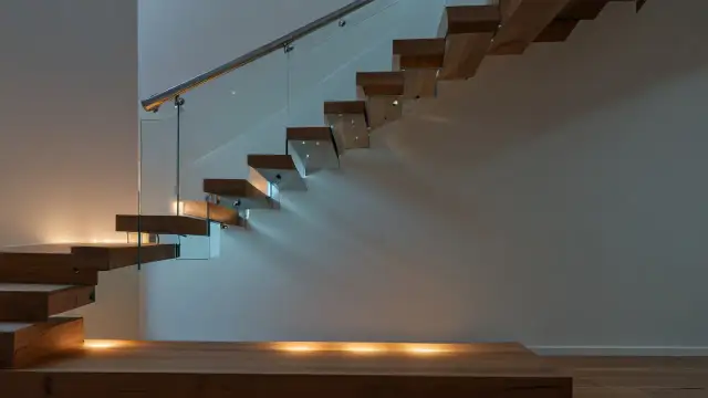 Klatka schodowa - inspiracje do nowoczesnej aranżacji domu