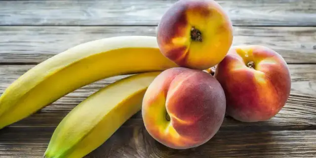 Jakie owoce po cesarce? Bezpieczne i zdrowe wybory dla mamy