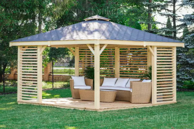 Ile kosztuje wybudowanie altany na działce? Zaskakujące ceny i wydatki!