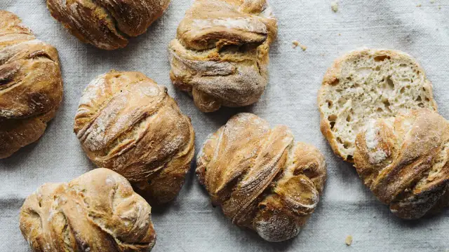 Schnelle Brötchen: Einfaches Rezept für perfekte, fluffige Ergebnisse