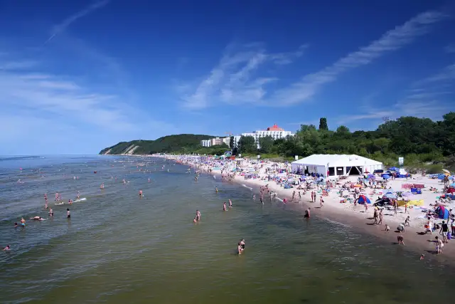 Najlepsze atrakcje w Międzyzdrojach, które musisz zobaczyć podczas wizyty