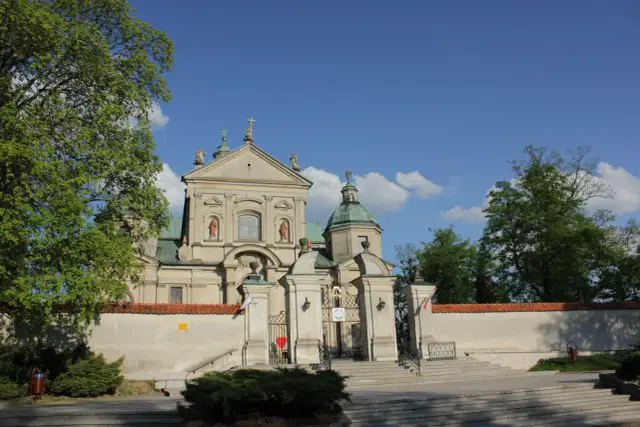 Sanktuarium w Studziannie: Historia, pielgrzymki i tajemnice miejsca