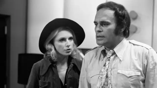 Teatr sensacji Kobra: Jak błyskawica - tajemnice i historia spektaklu