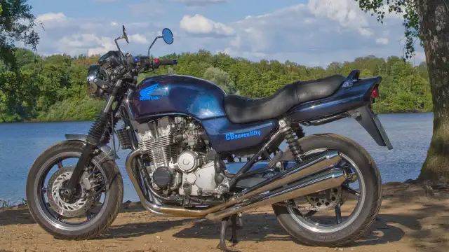 Die beste Auspuffanlage für Honda CB 750 Seven Fifty im Vergleich