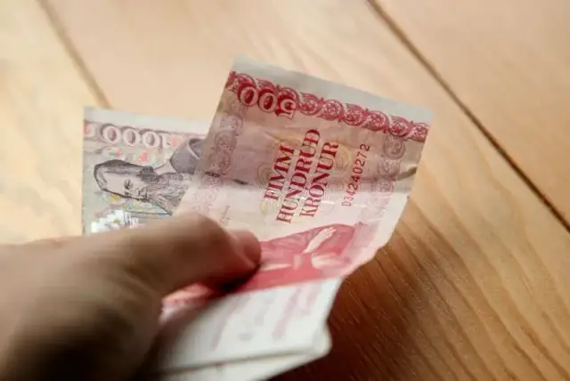 Ile można zarobić w Islandii? Praca, zarobki i koszty życia