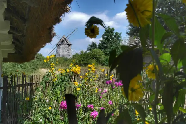 Najciekawsze skanseny w Świętokrzyskiem, które musisz odwiedzić