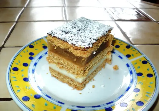 Prosty przepis na ciasto inwalida, które zachwyci każdego smakosza