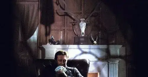 Zagadka willi Róża - mroczna opowieść, która zaskoczy każdego widza