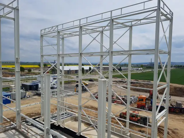 Stalowe kotwy – klucz do trwałości konstrukcji w budownictwie