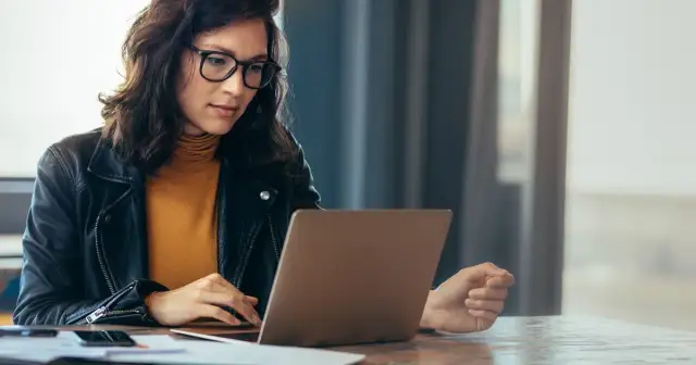 Jak sformatować laptop Windows 7 i uniknąć utraty danych