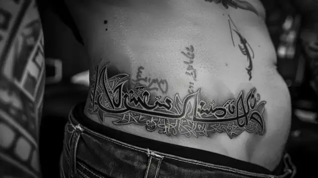 Tatuaż Dody związany z Majdanem - symbolika i znaczenie