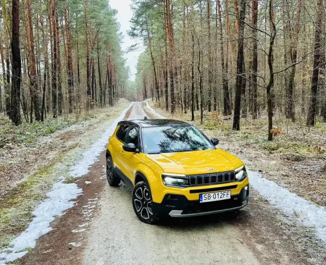 Jeep Avenger czy warto kupić? Wady, zalety i porównanie z konkurencją