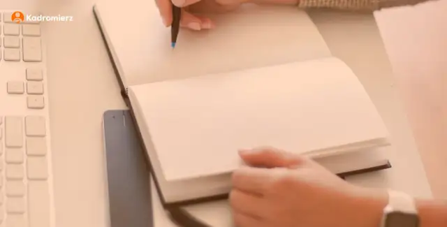 Jak napisać notatkę służbową na pracownika? Wzór i przykłady do użycia