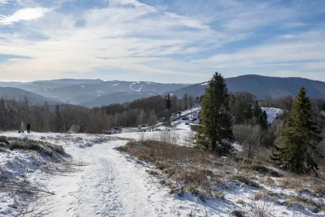 Góry zimą gdzie jechać: najlepsze miejsca na zimowe przygody