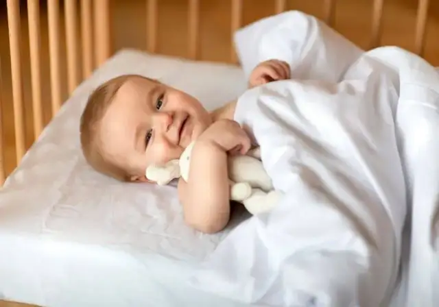 Od kiedy poduszka dla dziecka? Bezpieczny wiek i zalecenia