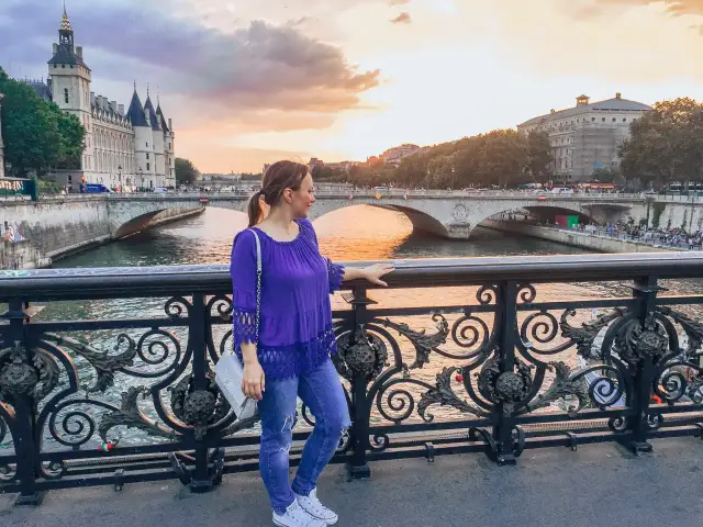 Czy w Paryżu jest bezpiecznie? Co warto wiedzieć przed wakacjami