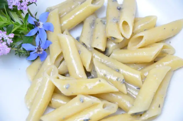 Penne alla gorgonzola - prosty przepis z wyjątkowym smakiem