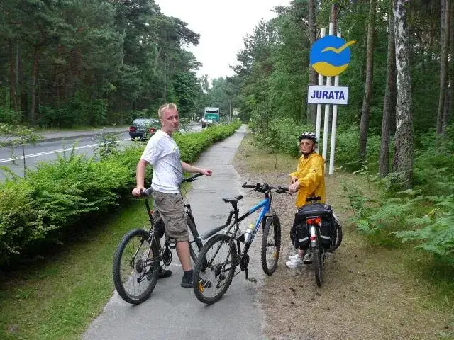 Jastarnia Hel ile km? Poznaj szybkie i wygodne sposoby dotarcia