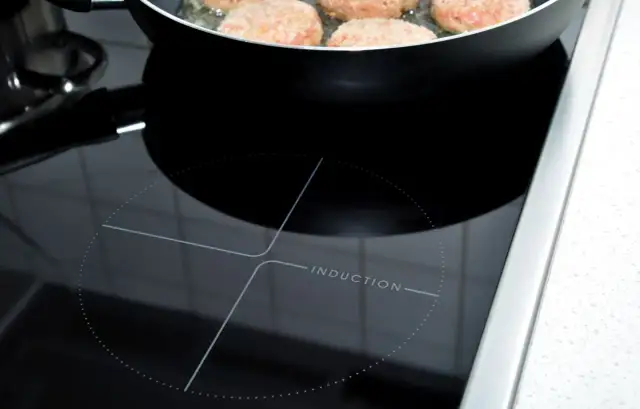 Jak zamontować płytę indukcyjną w blacie bez zbędnych problemów