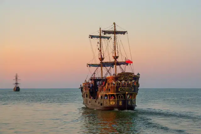 Jakie produkty turystyczne sprzedaje biuro podróży? Odkryj ofertę!