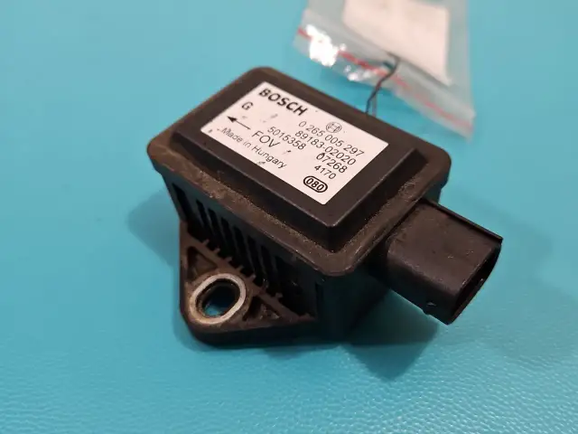 Lokalizacja czujnika ESP w Toyota Avensis T25 - poradnik mechanika