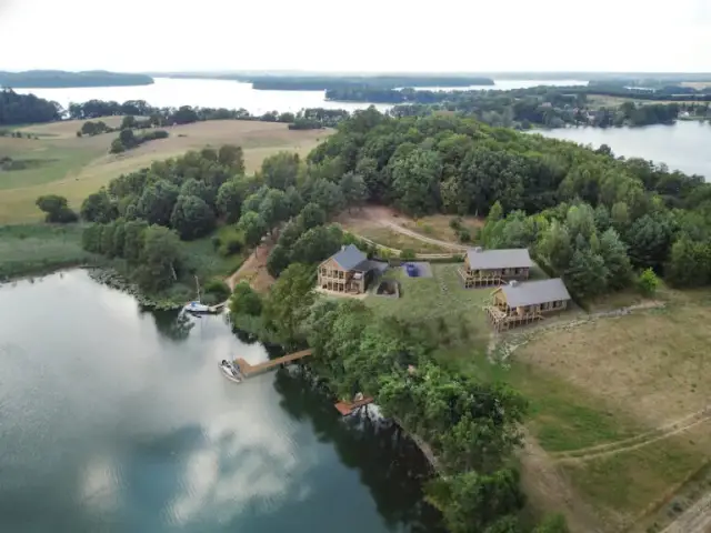 Domek nad jeziorem Pojezierze Drawskie - idealne miejsce na wypoczynek