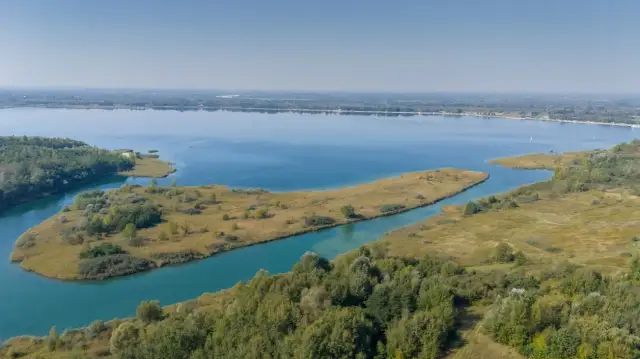 Najlepsze atrakcje nad jeziorem tarnobrzeskim, które musisz poznać