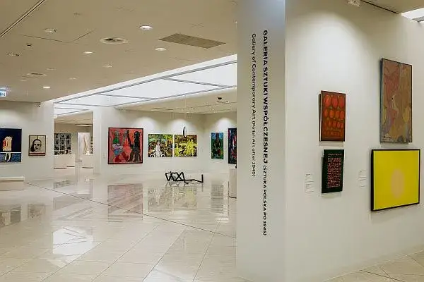 Muzeum sztuki współczesnej Poznań - odkryj fascynujące wystawy i artystów