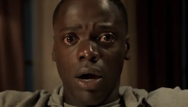 O co chodzi w filmie Uciekaj? Przesłanie, symbolika i wyjaśnienie