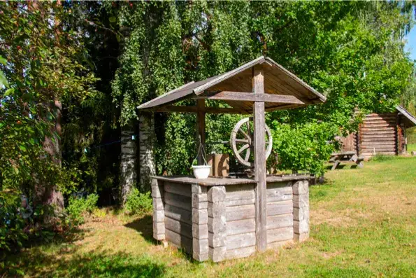 Obudowa studni głębinowej – czym kierować się przy wyborze?