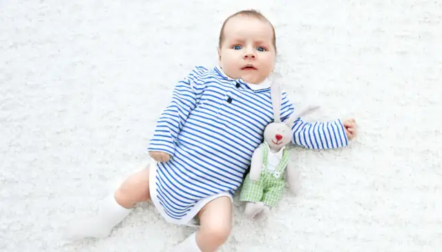 Jak zrobić przytulankę dla dziecka - proste kroki i materiały