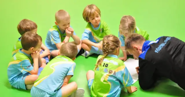 Zajęcia z piłki nożnej dla dzieci - wybierz najlepsze programy w Polsce