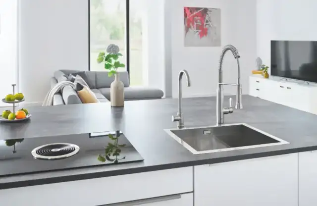 Zlewozmywak granitowy czy konglomerat – który wybór jest lepszy?