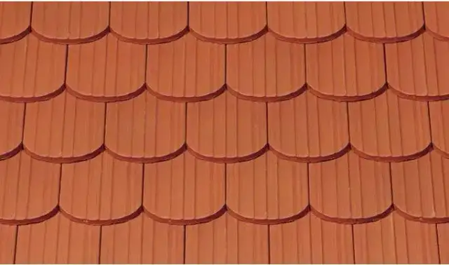Ile kosztuje dachówka karpiówka? Sprawdź ceny i oszczędź na dachu